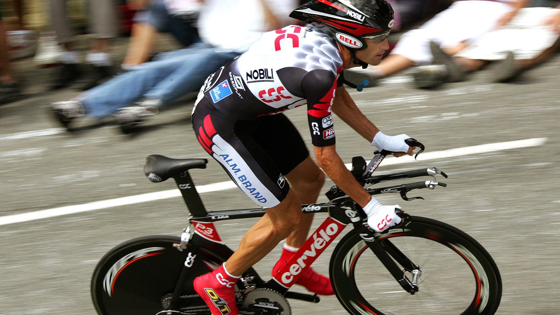 KAIYUN- 广州队外援达拉斯摩尔 